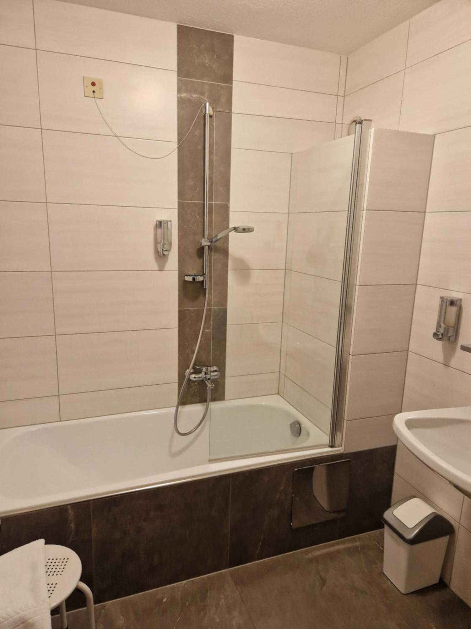 Dolomitenhotel Lienz Kültér fotó