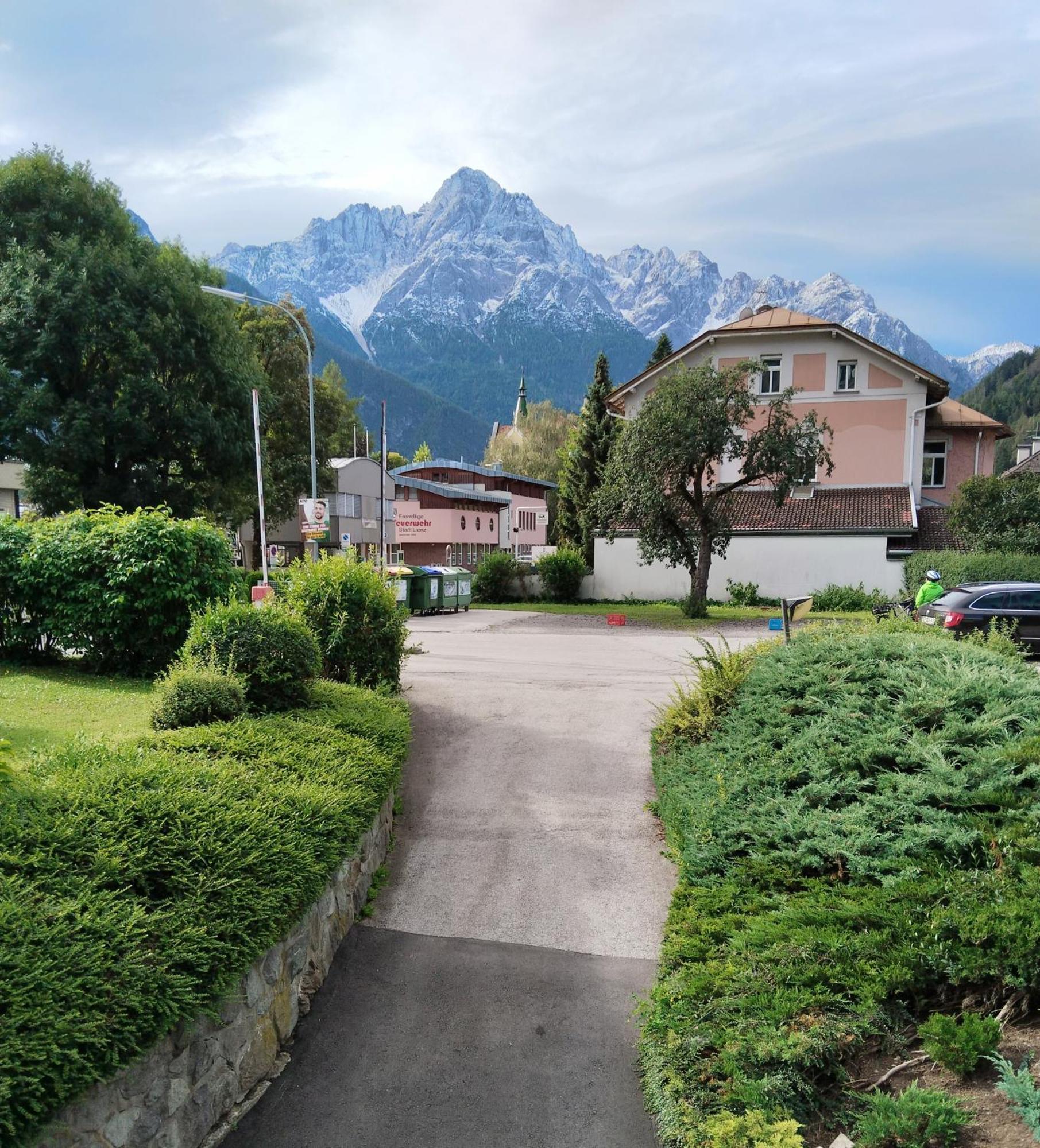 Dolomitenhotel Lienz Kültér fotó